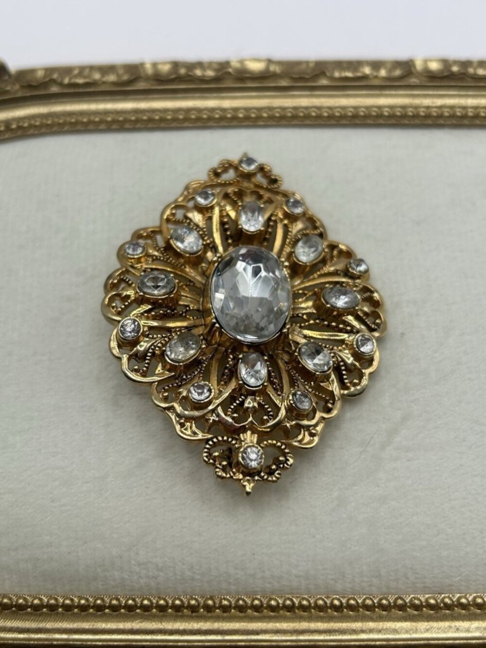 Victorian Brooch Gold Tone Pin Diamond Shape Rhinestone Vintage Chunky Art Deco - Picture 10 of 10